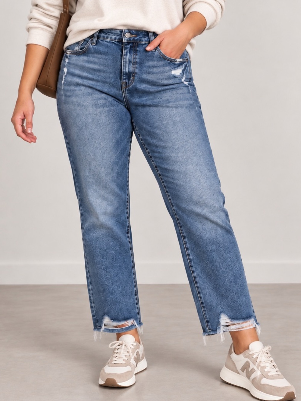 Torrid High Rise Straight Jeans 14R Classic Denim Distressed Medium Wash